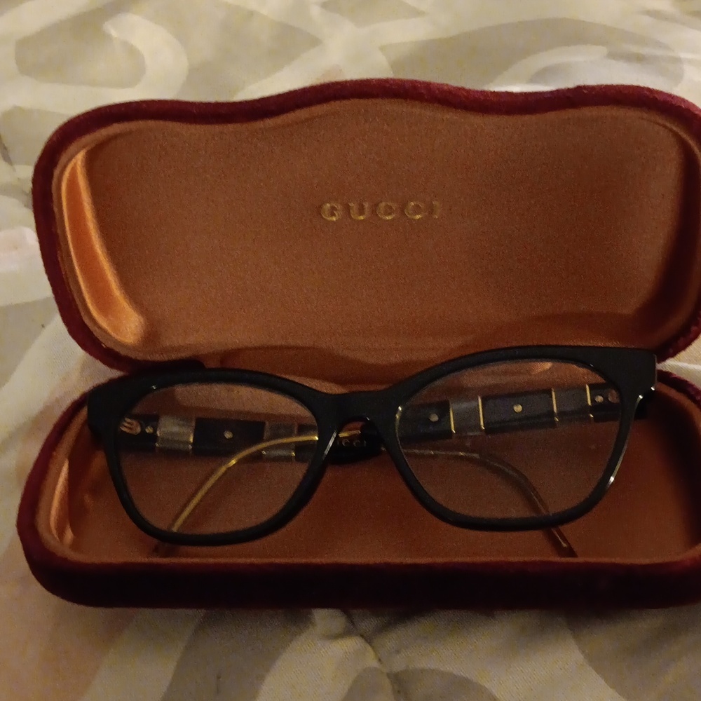 Gucci eye glasses frames Authentic ✨️